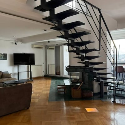 Rental of a spacious 5-room duplex apartment with private pool, 250 m², Belgrade, Serbia